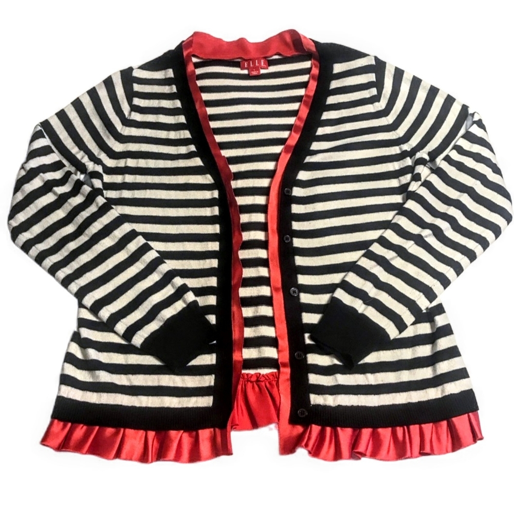 ELLE | Button Down Sweater | Large